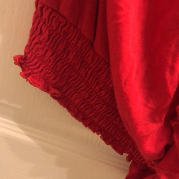 Boston Proper Red Ruffled Blouse👗 - Picture 4 of 5